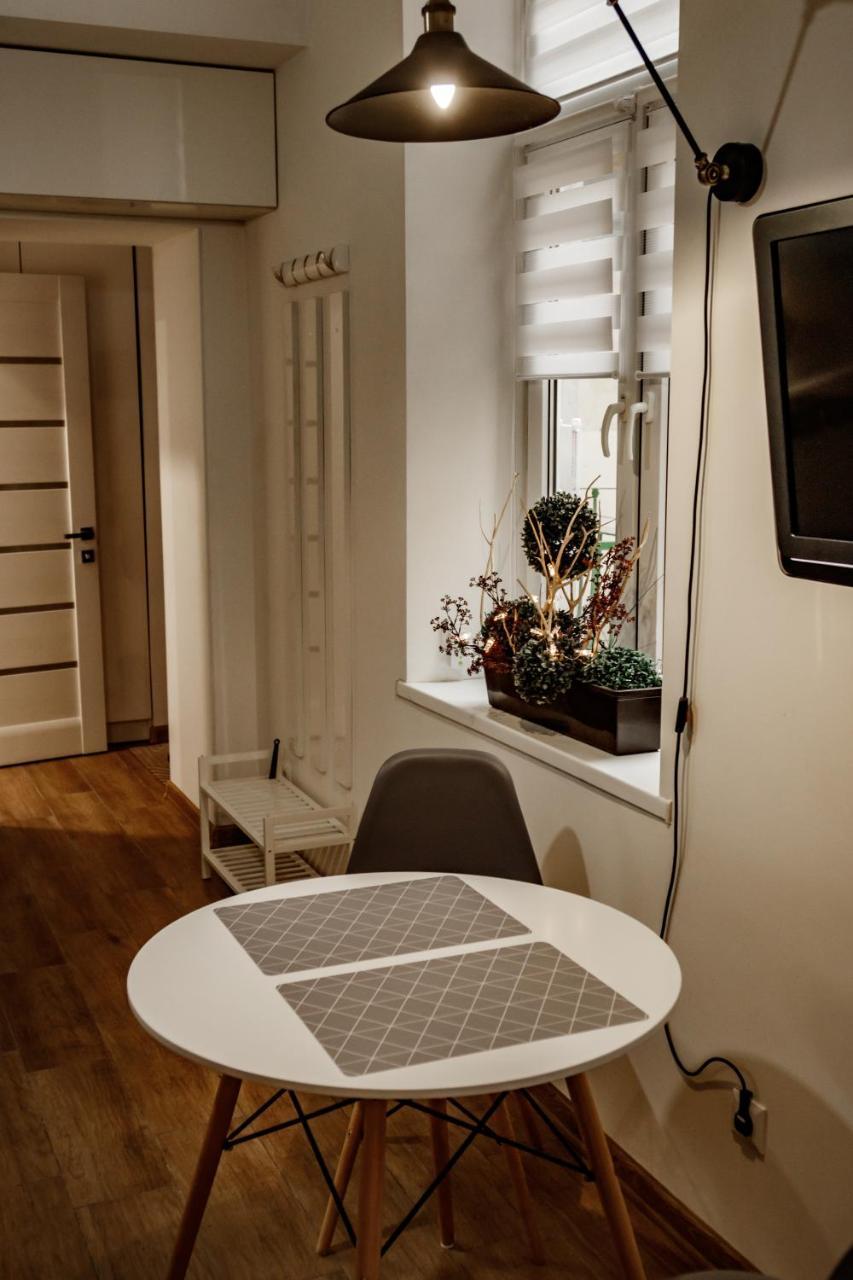 Loft Apartment Lviv Exteriör bild