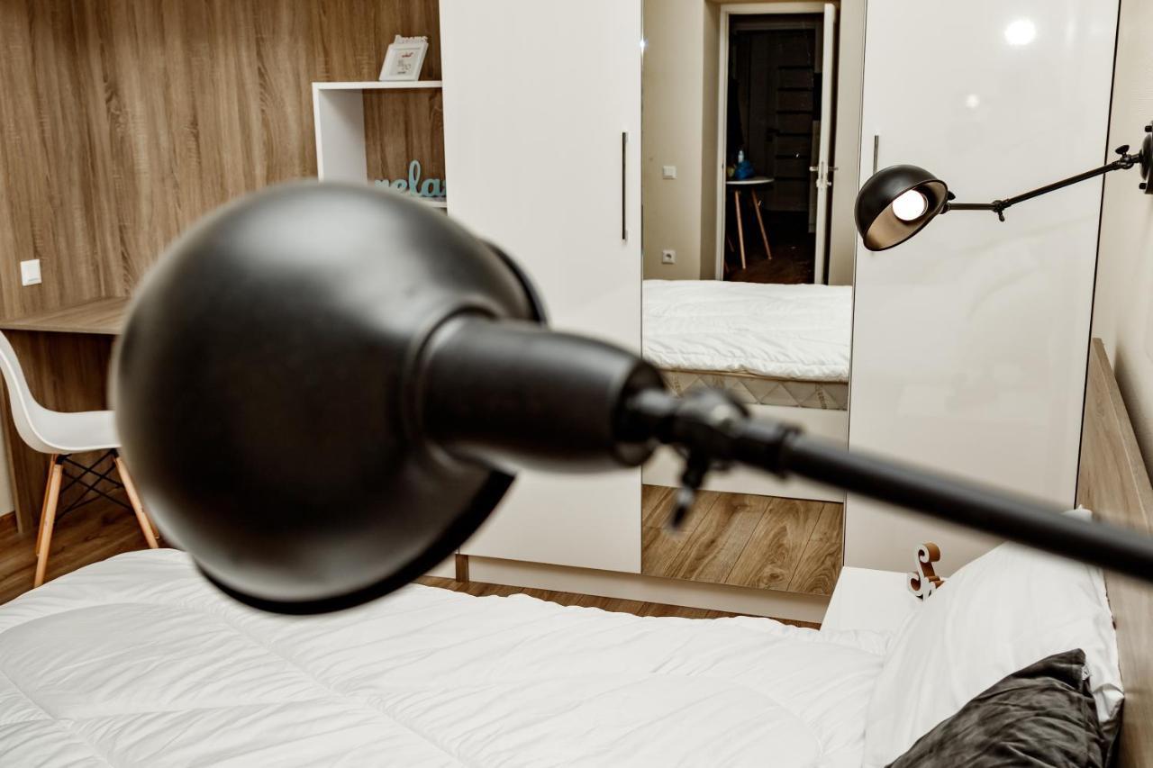 Loft Apartment Lviv Exteriör bild