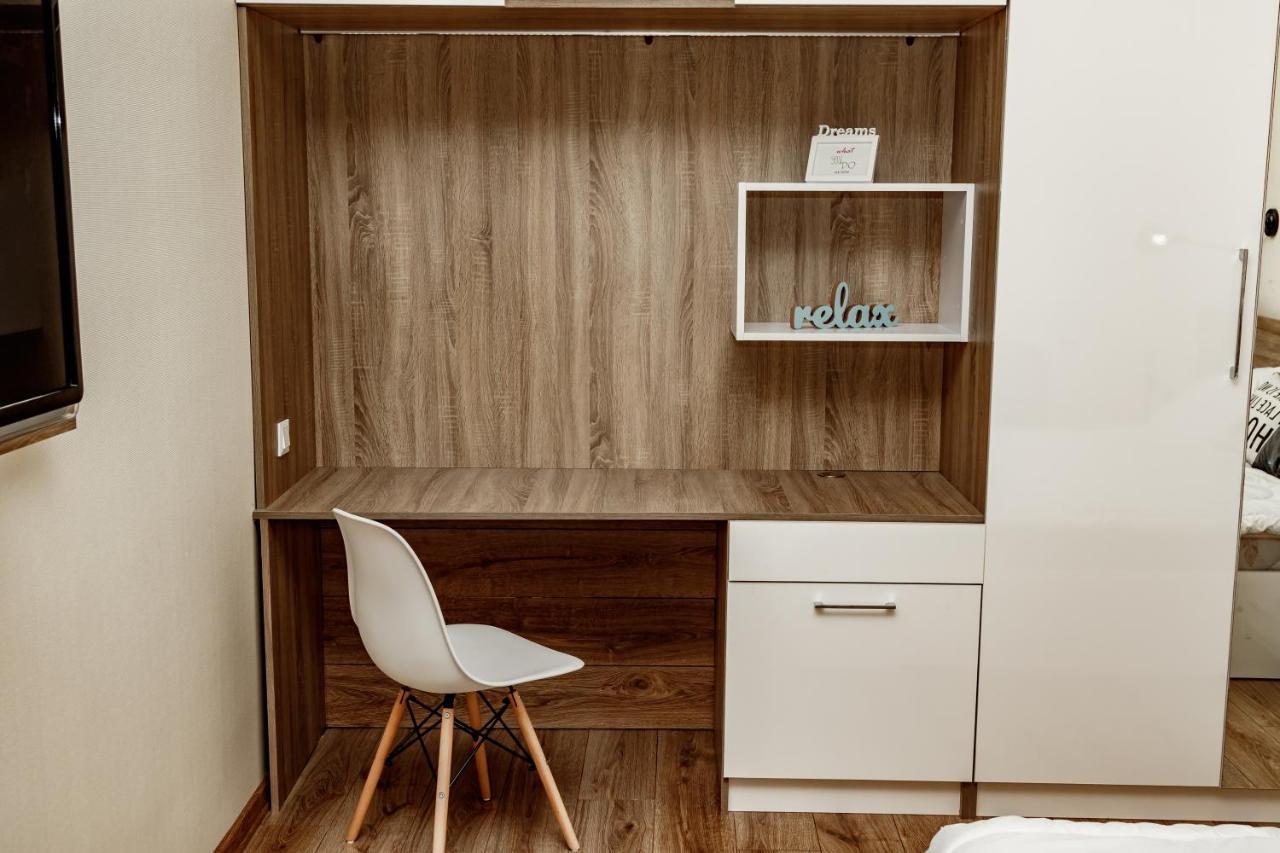 Loft Apartment Lviv Exteriör bild